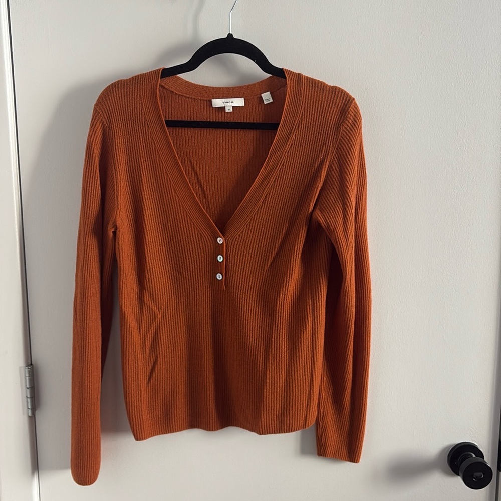 Vince. Sweater